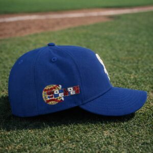 Chicago White Sox 2005 World Series Royal Blue Hat 4 chicago white sox 2005 world series royal blue hat2