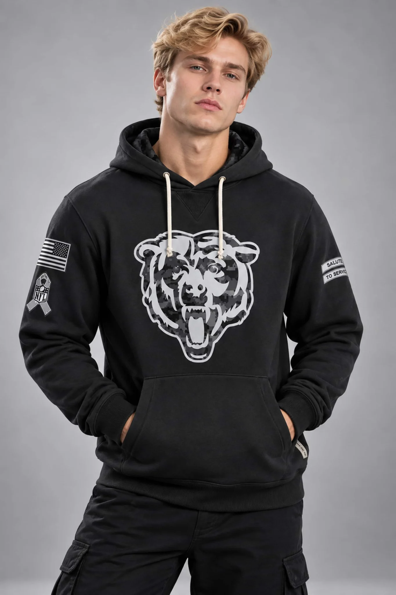 bears 2026 salute to service pullover hoodie2